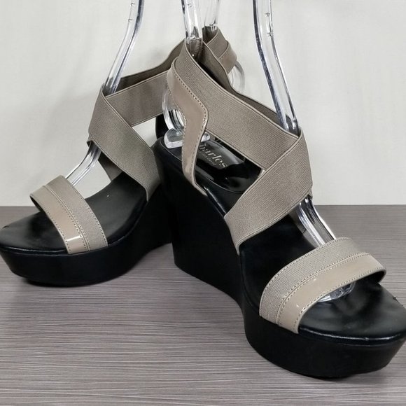 Charles David 'Feature' Wedge Sandal, Taupe, Womens Size 9.5 - Picture 4 of 12